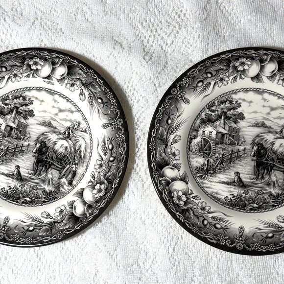 ROYAL STAFFORD Hayride Black Salad Plate - Set of 2, Harvest Scene, Horse & Dog - Picture 1 of 6
